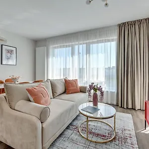 https://scala-apartamenty-portofino-apartament-deluxe-z.gdanskhotel.org